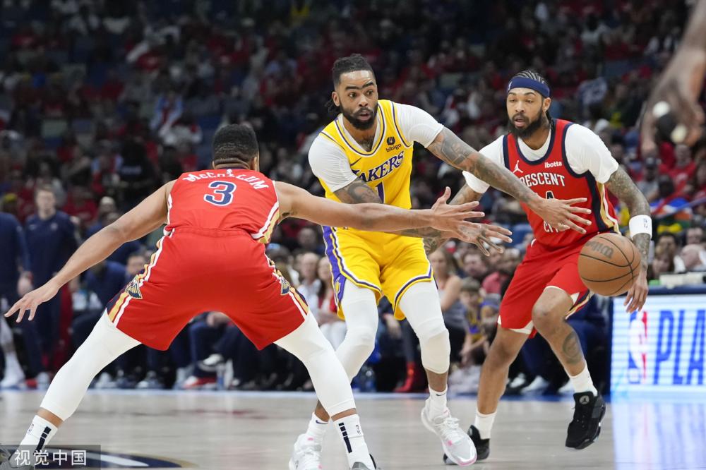 正是在这些 正是在这些