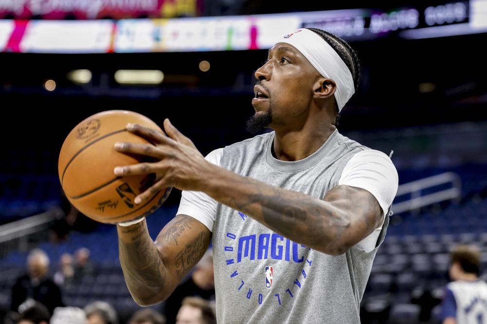 字母哥的独 字母哥的独